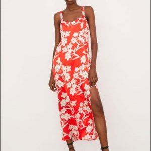 ??ZARASatin Print Dress with side slit